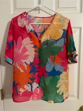 Bright Floral Multicolor V-Neck Button Front Blouse